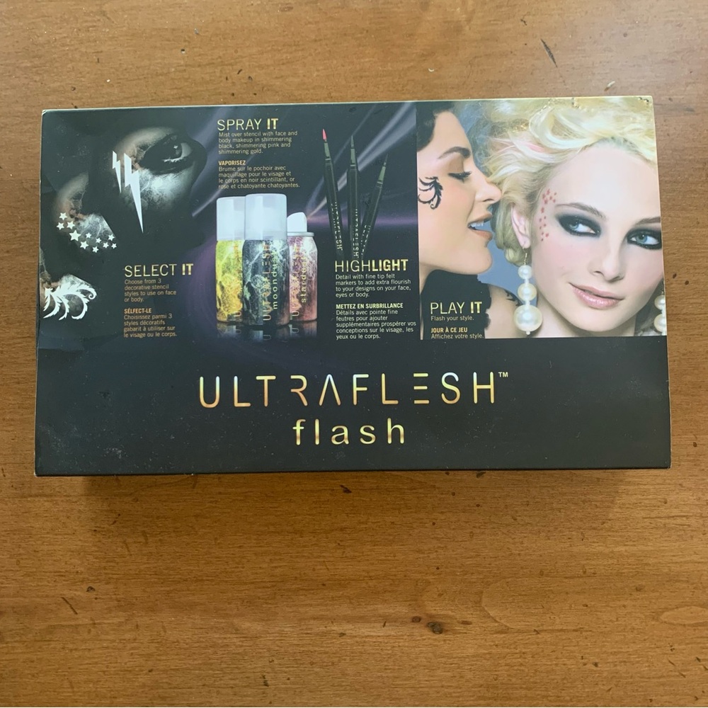 Ultraflesh Flash Face Decorating Kit by Beautylish - Picture 2 of 9